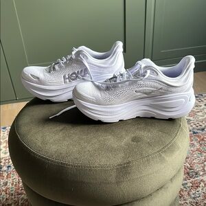 HOKA Bondi 9 size 8.5